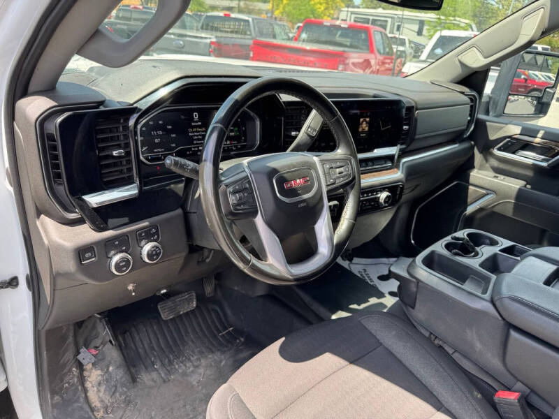 2024 GMC Sierra 3500HD