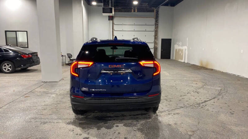 2022 GMC Terrain SLE