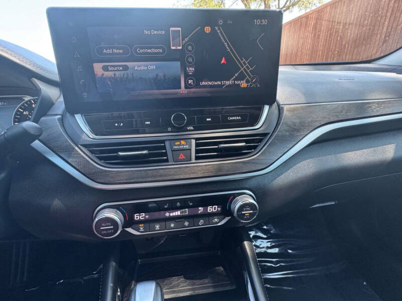 2024 Nissan Altima 2.5 SL