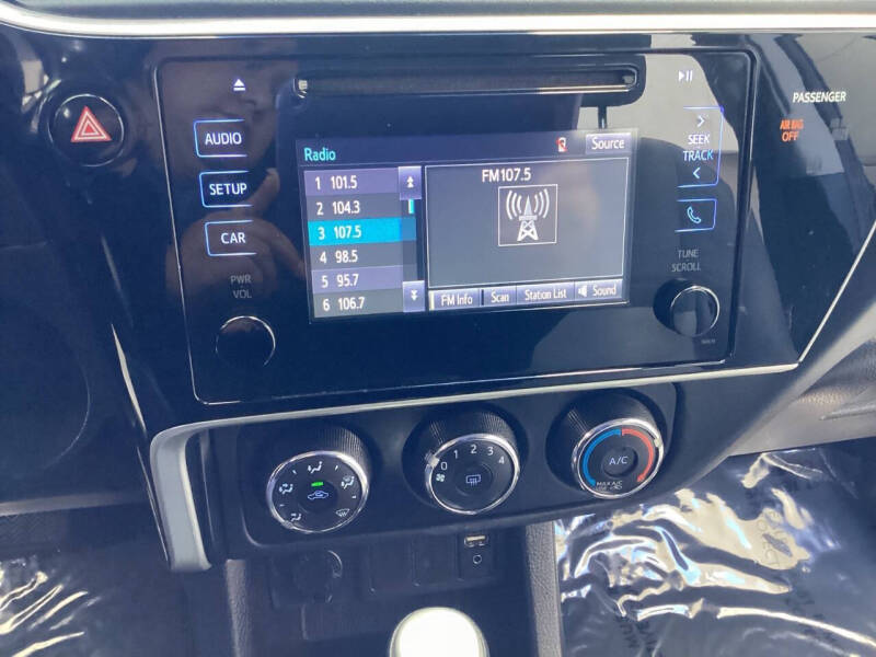 2017 Toyota Corolla LE