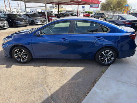 2022 Kia Forte FE