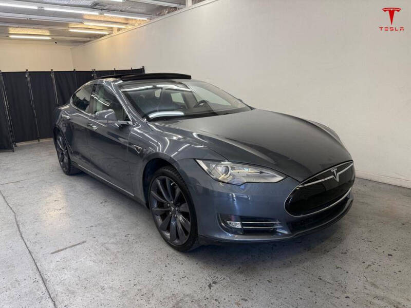2013 Tesla Model S Performance