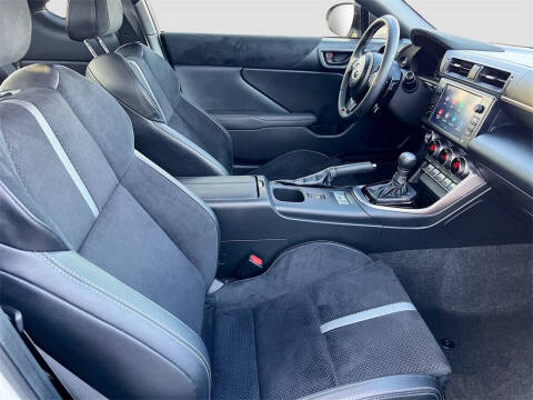 2025 Toyota GR86 Premium