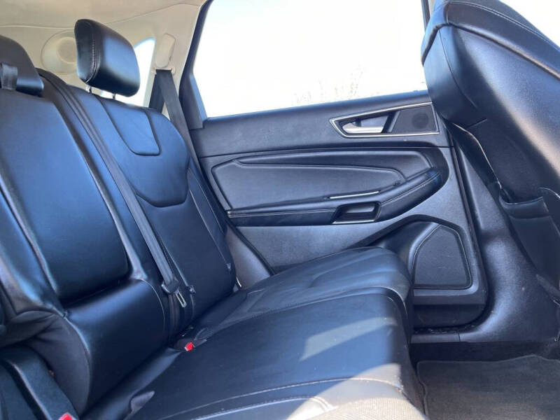 2016 Ford Edge Titanium