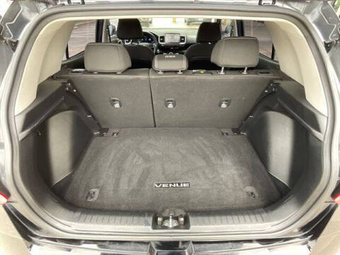 2024 Hyundai Venue SEL