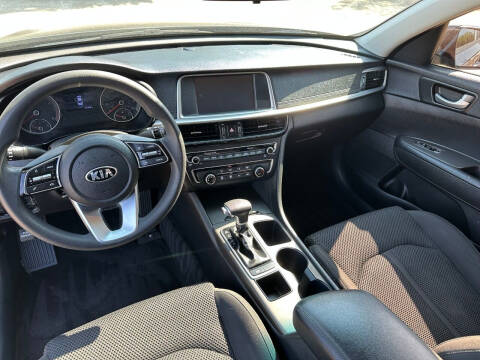 2019 Kia Optima LX