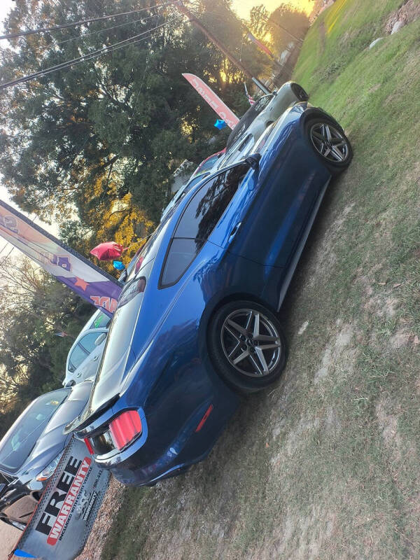 2017 Ford Mustang V6