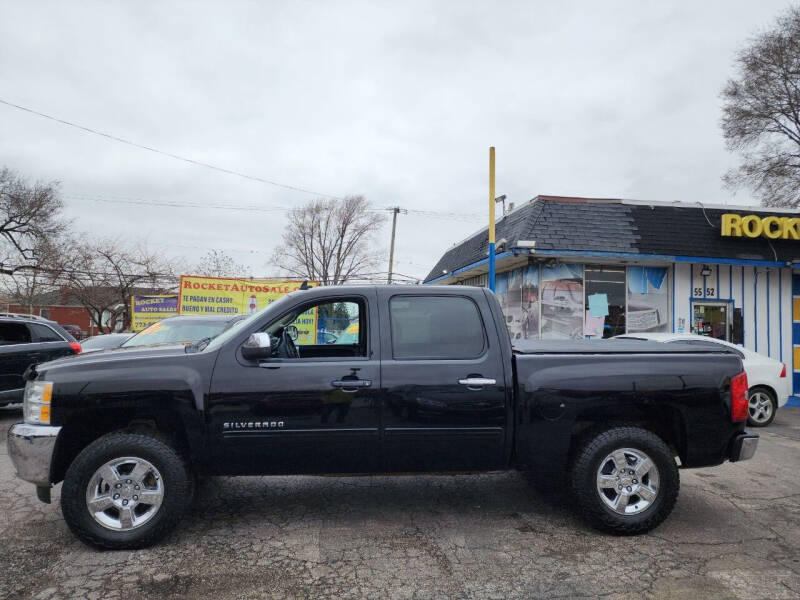 2013 Chevrolet Silverado 1500 for sale at ROCKET AUTO SALES in Chicago IL