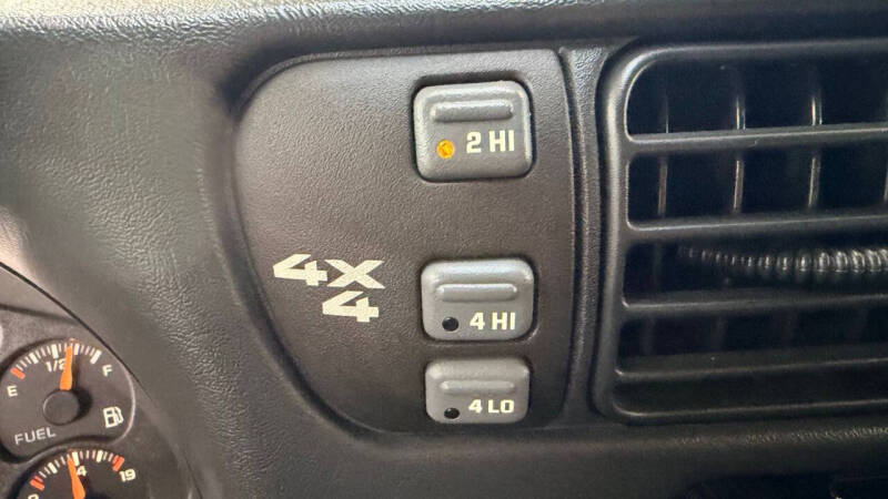 2003 Chevrolet S-10