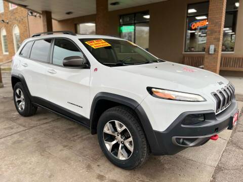 2015 Jeep Cherokee for sale at Arandas Auto Sales in Milwaukee WI