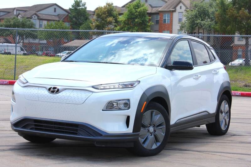 2021 Hyundai Kona Electric for sale at MBK AUTO GROUP , INC in Houston TX