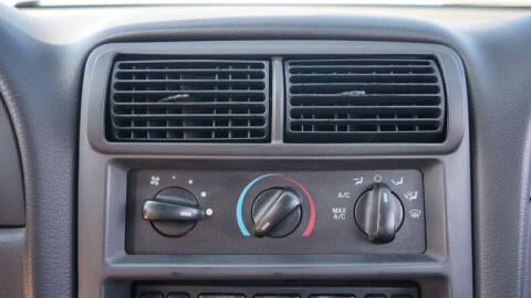 2003 Ford Mustang