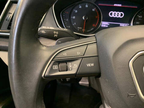 2023 Audi Q5 quattro Premium 40 TFSI