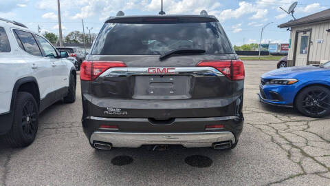 2019 GMC Acadia Denali