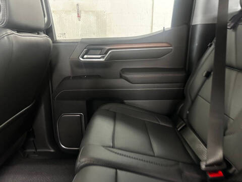 2025 GMC Sierra 1500