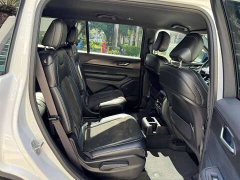 2023 Jeep Grand Cherokee L