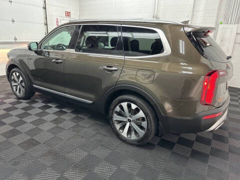2022 Kia Telluride S