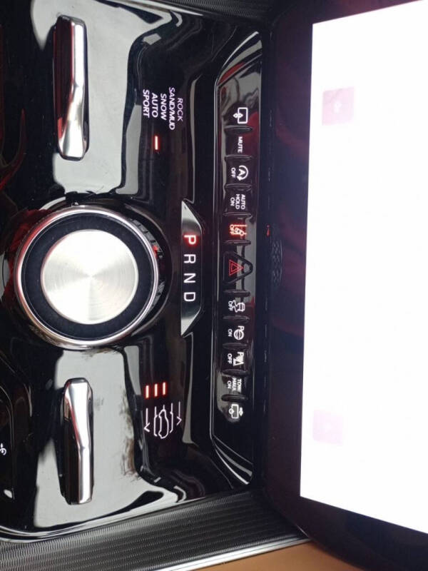 2023 Jeep Grand Wagoneer L Series III