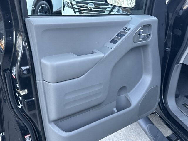 2020 Nissan Frontier SV