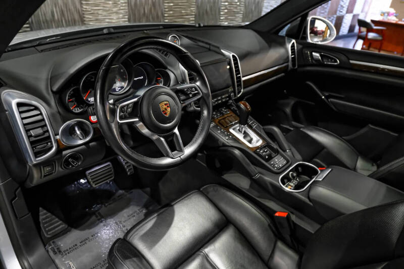 2017 Porsche Cayenne S