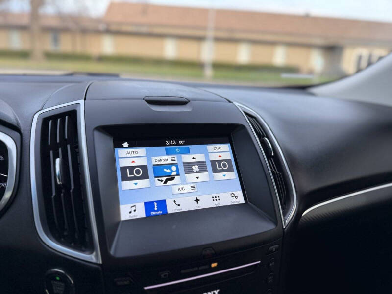 2016 Ford Edge Sport