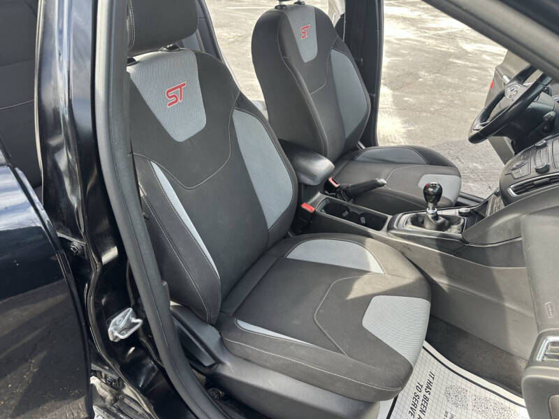 2017 Ford Focus ST