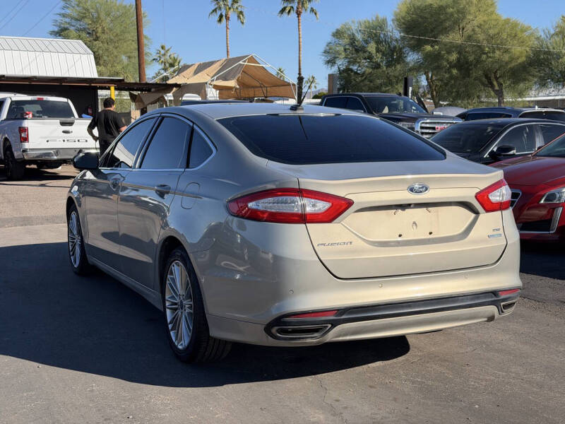 2015 Ford Fusion SE