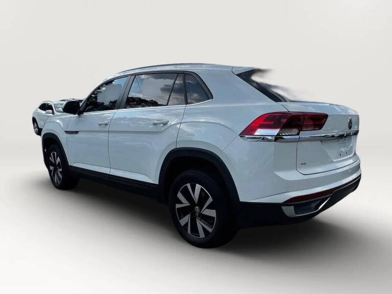 2020 Volkswagen Atlas Cross Sport SE 4Motion