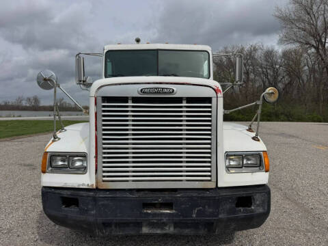 1995 Freightliner FLD120