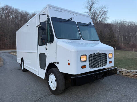 2020 Freightliner MT45 Chassis