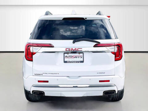 2023 GMC Acadia Denali