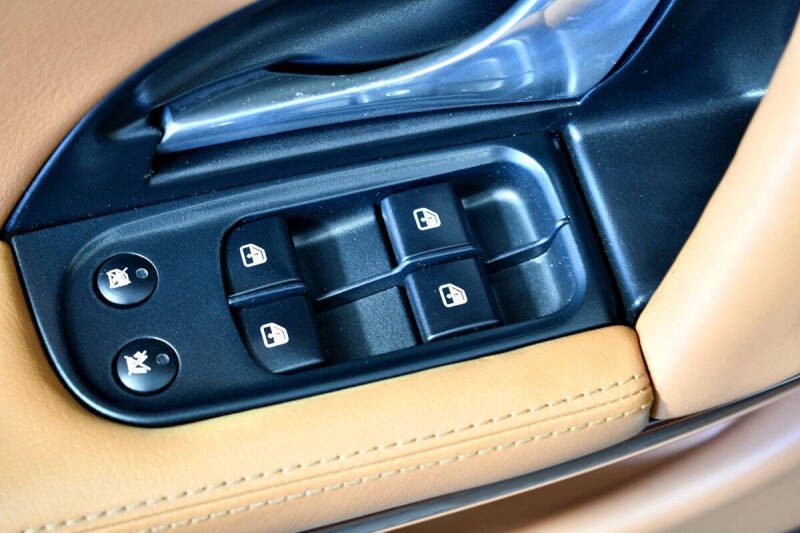 2006 Maserati Quattroporte