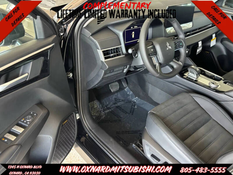 2025 Mitsubishi Outlander SE