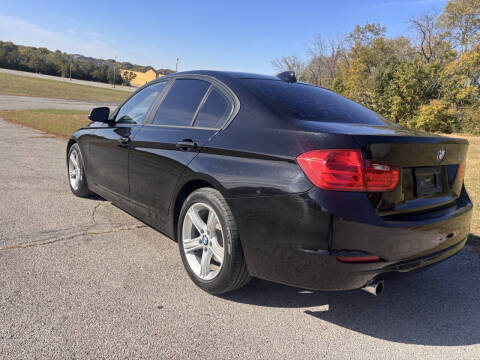 2015 BMW 3 Series 320i