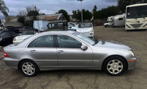2005 Mercedes-Benz C-Class C 320