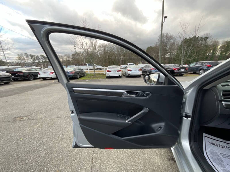 2016 Volkswagen Passat