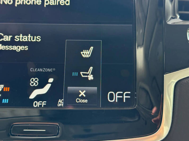 2022 Volvo XC90 T6 Inscription 7-Passenger