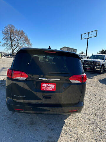 2018 Chrysler Pacifica LX