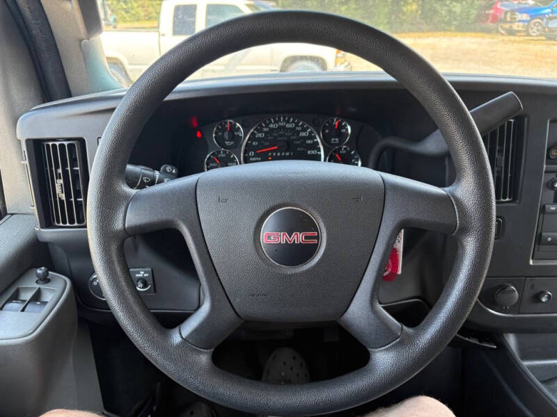 2023 GMC Savana 2500