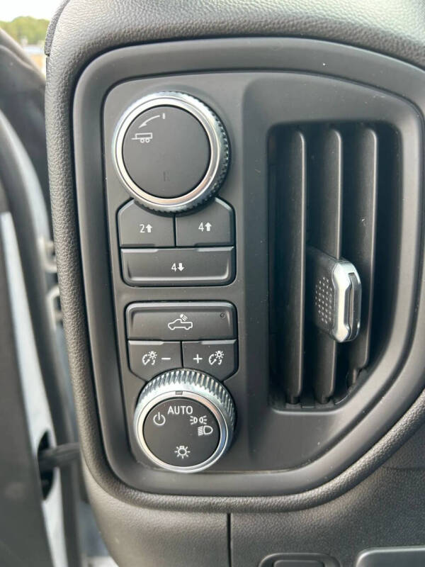 2021 GMC Sierra 3500HD CC