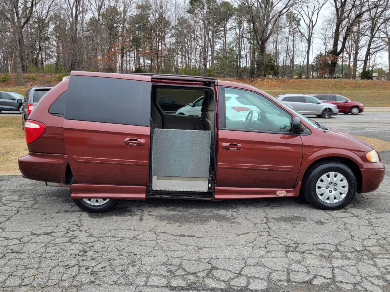 2007 Chrysler WHEELCHAIR VAN
