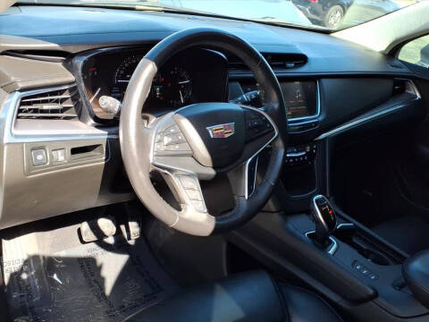 2018 Cadillac XT5 Premium Luxury