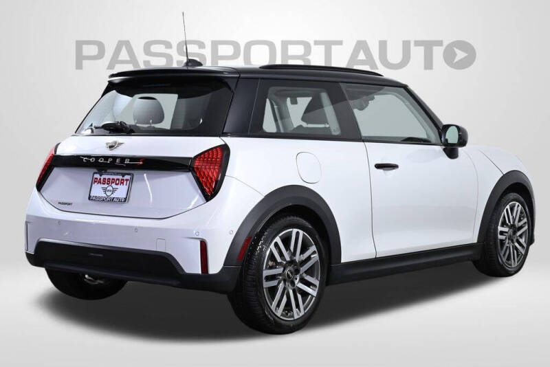 2025 MINI Hardtop 2 Door