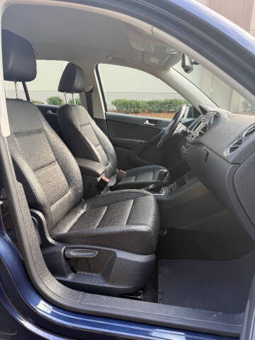 2016 Volkswagen Tiguan 2.0T SE