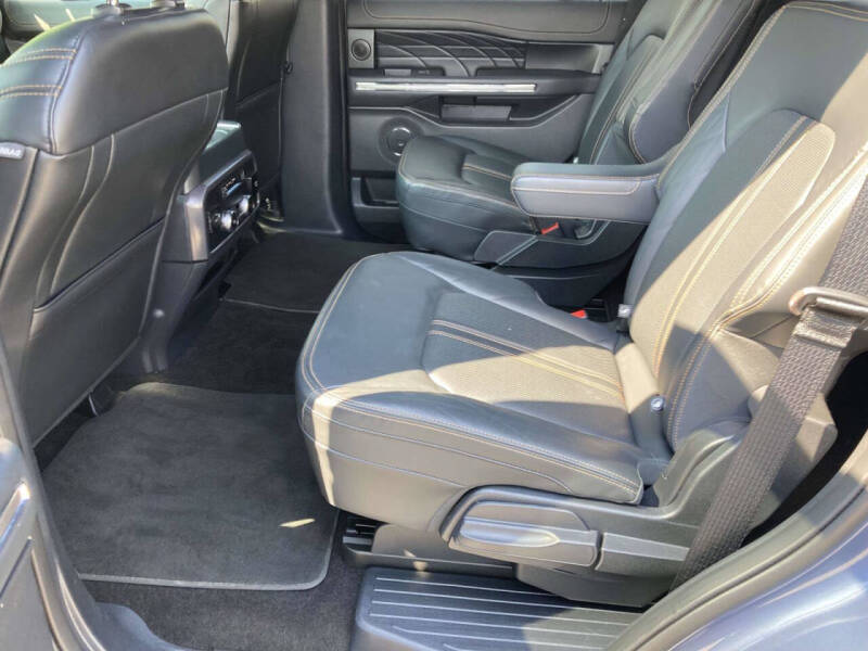 2022 Ford Expedition Platinum