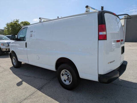 2023 Chevrolet Express 2500