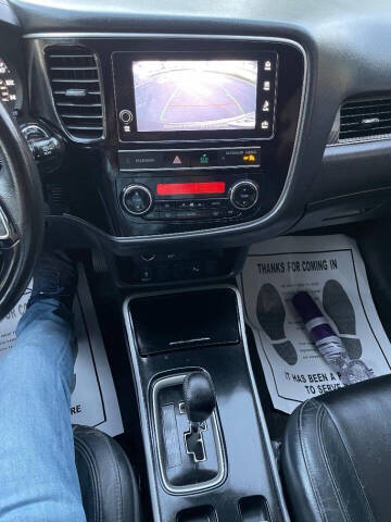 2019 Mitsubishi Outlander SEL