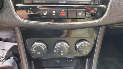 2011 Chrysler 200 Limited