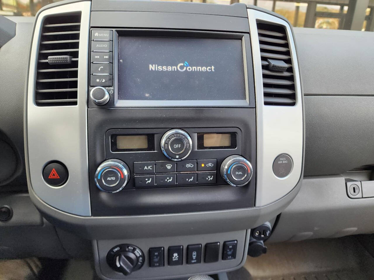 2021 Nissan Frontier for sale at Auto Energy in Lebanon, VA