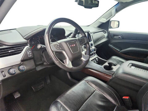 2017 GMC Yukon XL SLT